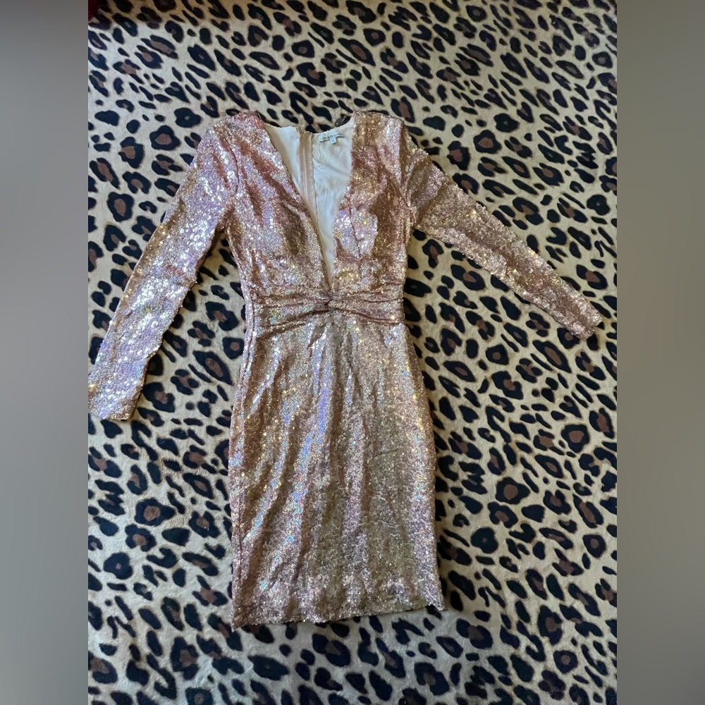 Charlotte Russe Rose Gold Sequin Long Sleeve Plunge Dress XS NWOT